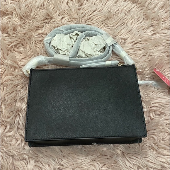 🆕✨ NEW KATE SPADE ♠️ ZIP CROSSBODY BLACK - Picture 2 of 5